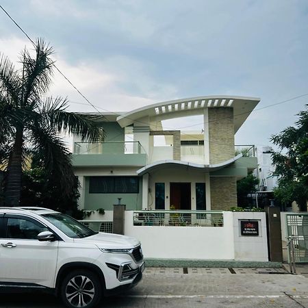 Private & Elegant 3Bhk Villa, Hillside Hideaway, 10 Mins From Mh Bus Stand Evrengabad Dış mekan fotoğraf